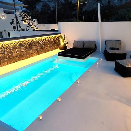 The Magic Luxury Cave Suites Vóthon Exterior foto