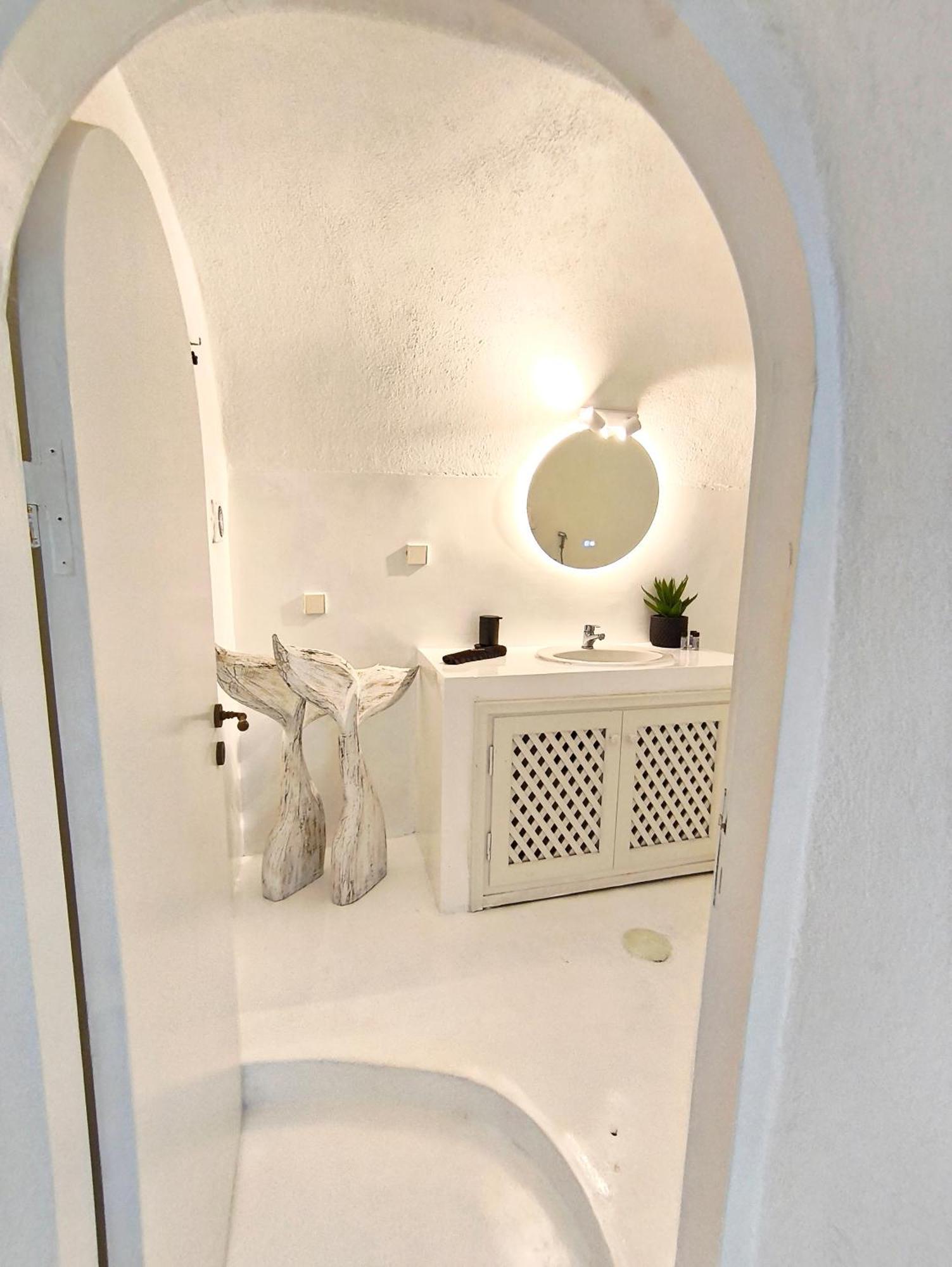The Magic Luxury Cave Suites Vóthon Exterior foto